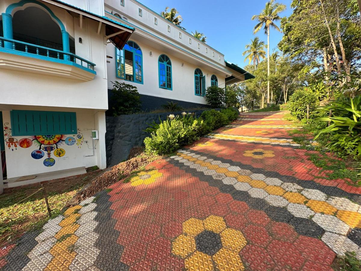 Soul Hostels, Varkala - Black Beach المظهر الخارجي الصورة
